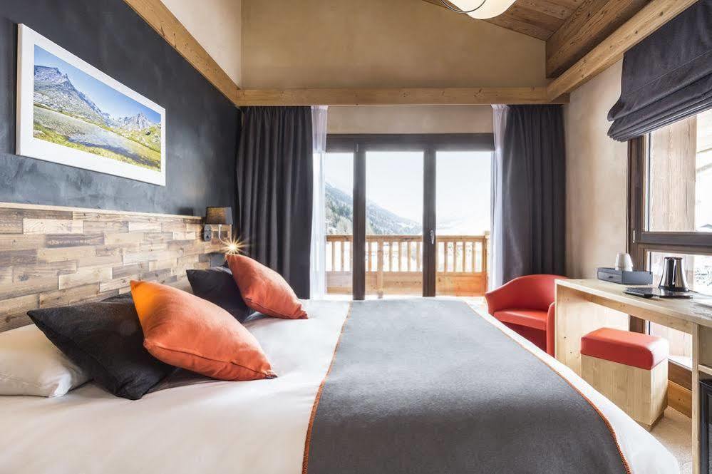 Hotel Saint Charles Val Cenis Lanslebourg-Mont-Cenis Buitenkant foto